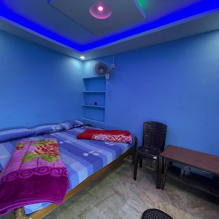 Hotel Radha Krishna ปูรี ภายนอก รูปภาพ