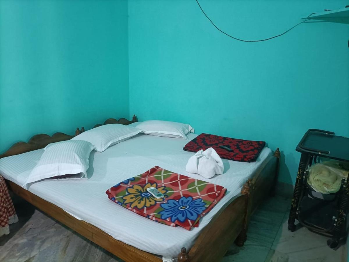 Hotel Radha Krishna ปูรี ภายนอก รูปภาพ