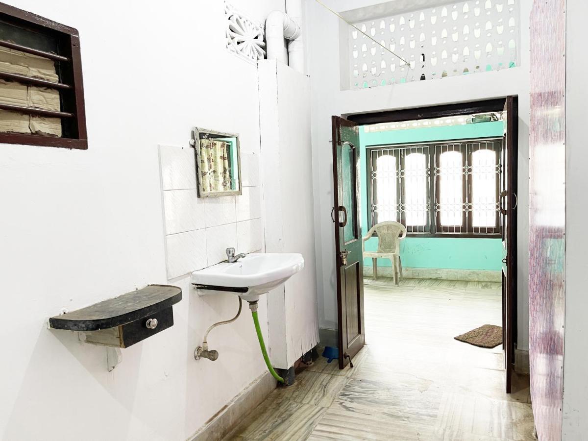 Hotel Radha Krishna ปูรี ภายนอก รูปภาพ