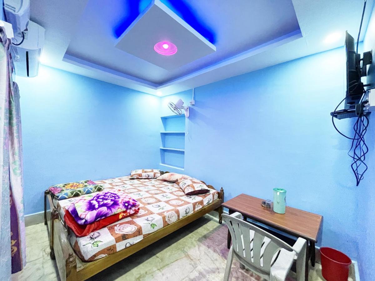 Hotel Radha Krishna ปูรี ภายนอก รูปภาพ