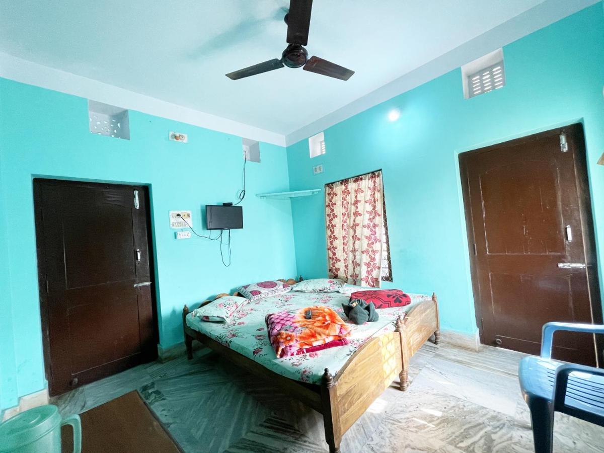 Hotel Radha Krishna ปูรี ภายนอก รูปภาพ