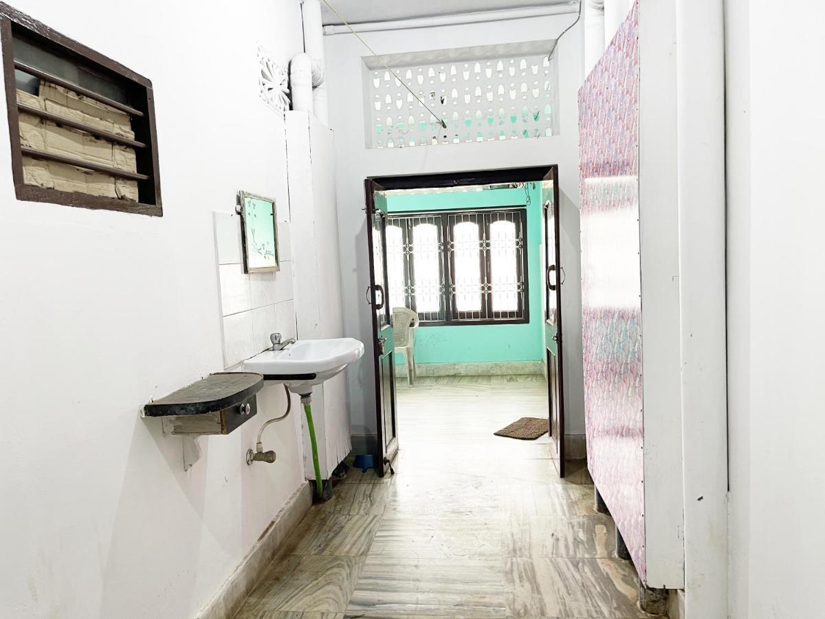 Hotel Radha Krishna ปูรี ภายนอก รูปภาพ