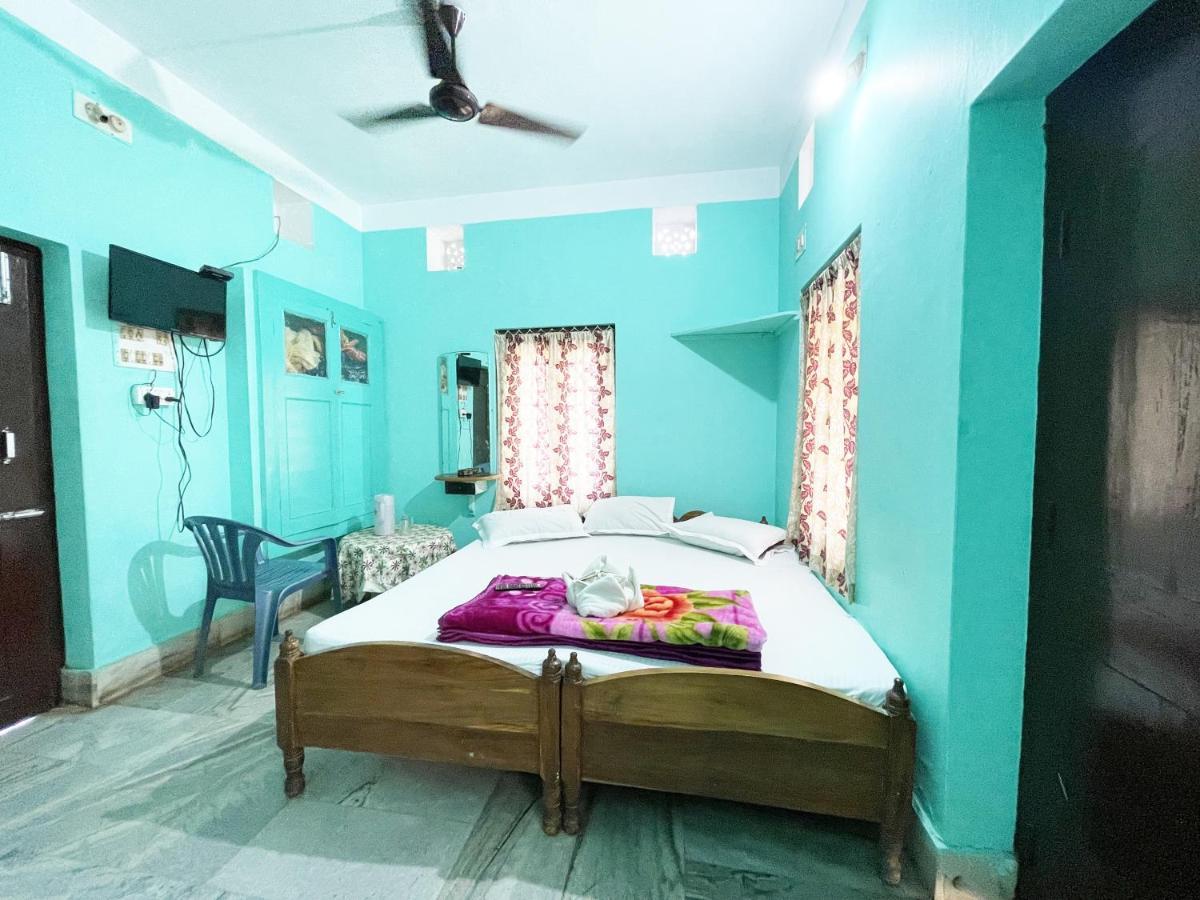 Hotel Radha Krishna ปูรี ภายนอก รูปภาพ
