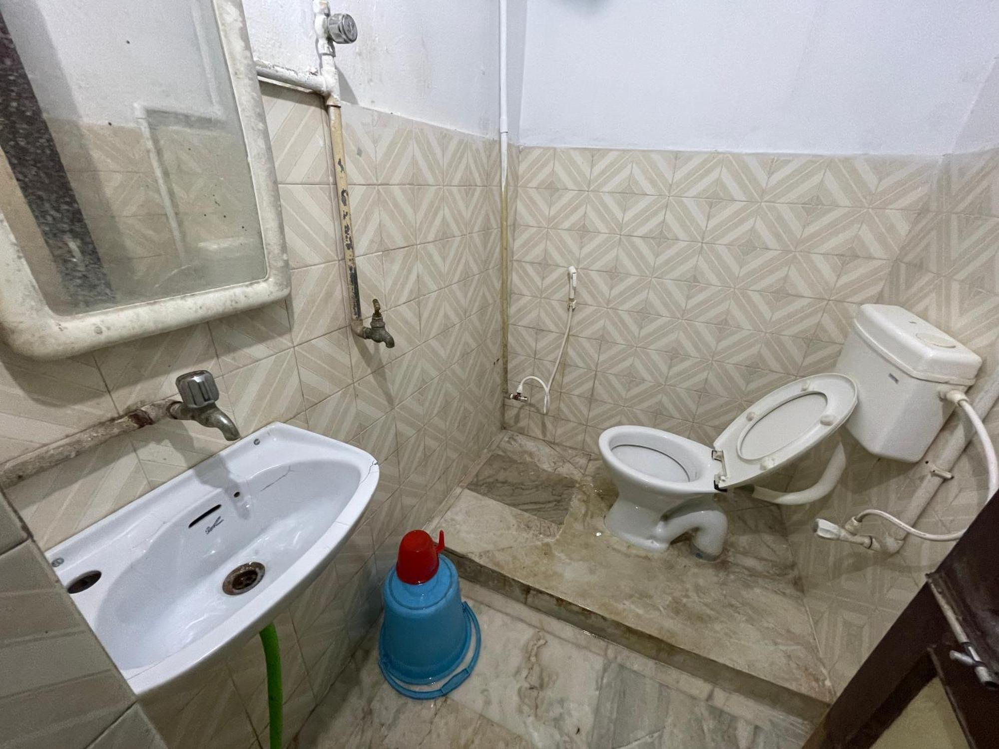 Hotel Radha Krishna ปูรี ภายนอก รูปภาพ